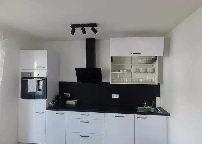 Infinity 4* Vienne