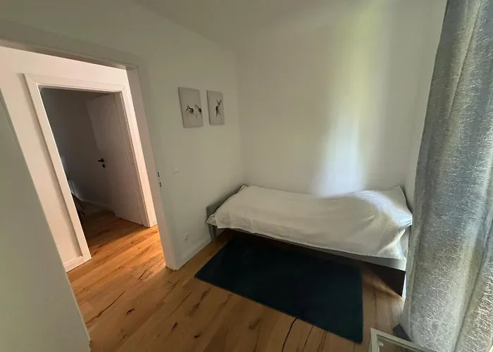 Infinity 4*